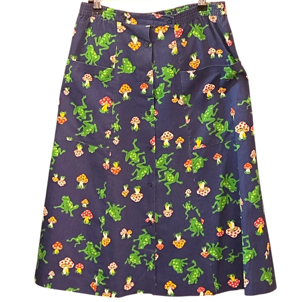 Vintage MP Selections Frog Mushroom Skirt Cottagecore Goblincore Whimsical